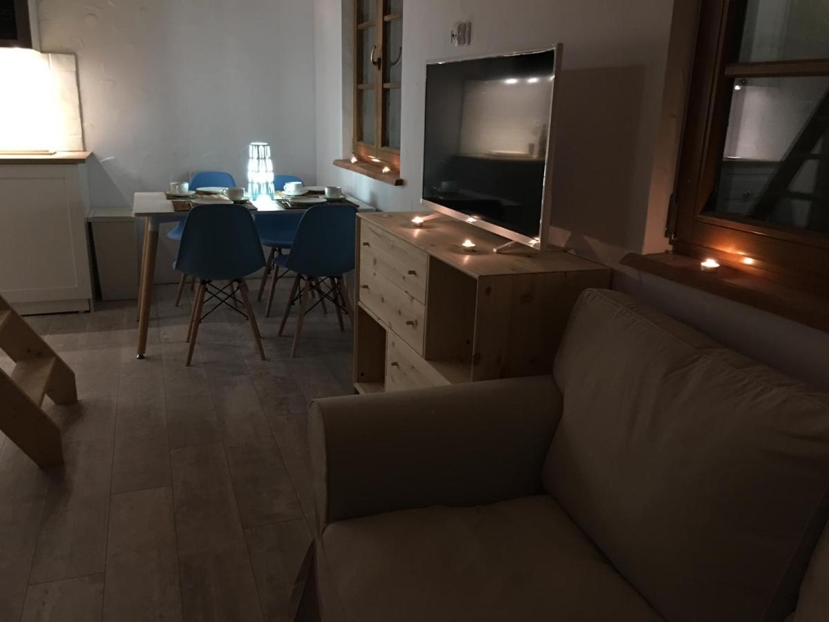 Dom Majówka i Apartamenty Bartoszówka i Michałówka Karwienskie Bloto Drugie Exterior foto
